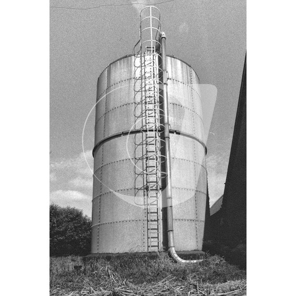 Assentoft Silo ved grd i Vrum ved Randers