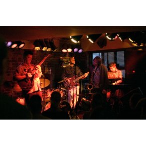 Mezzoforte spiller p� Ricks Cafe i Randers