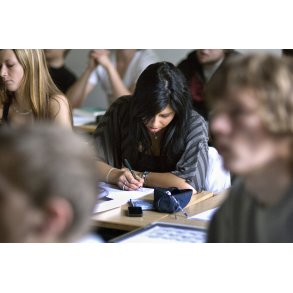 Dansk undervisning i gymnasieklasse p� Realskolen i Randers