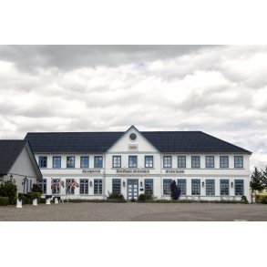 Den Gamle Grnsekro ligger f hundrede meter nord fra den gamle grnse til Tyskland.