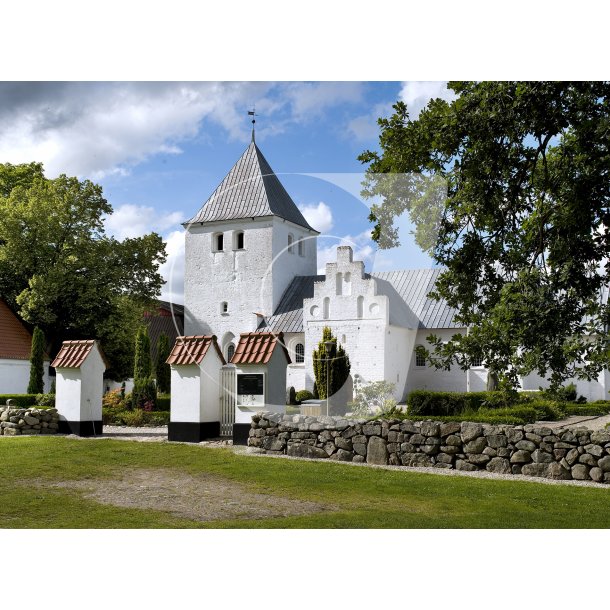 Estruplund kirke