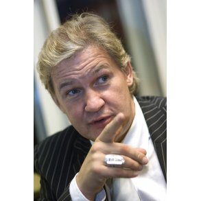 Johnny Logan med Band spiller i den Irske Ambassade i Kbenhavn