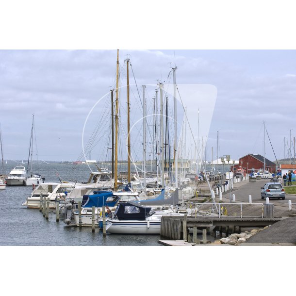 Lgstr havn og Frederik den VII's kanal's udlb i Limfjorden