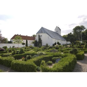 Herregrden Oxholm p land ved Limfjorden