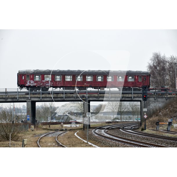 Transport af jernbanevogn over Hvidemllevej broen i Randers