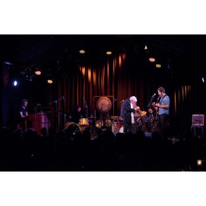 Palle Mikkelborg spiller p� Turbinen ved V�rket i Randers