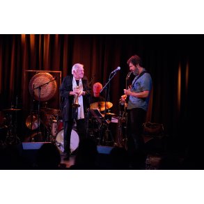 Palle Mikkelborg og Alex Riel spiller p� Turbinen ved V�rket i Randers