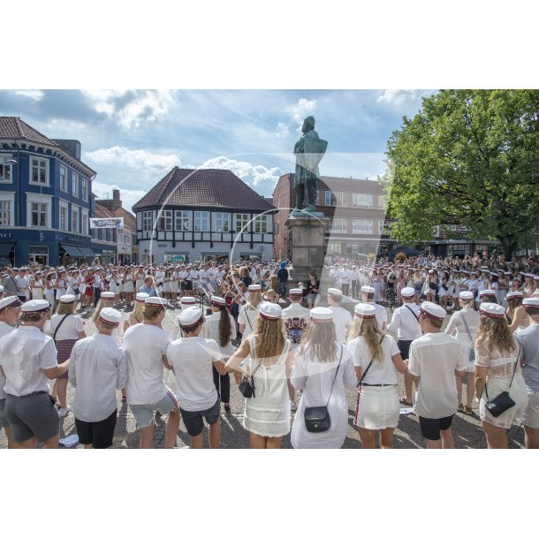 Studenter p Rdhustorvet