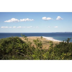 en Hjelm med Sams i baggrunden