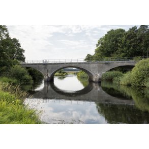 Jernbanebroerne ved Lang�