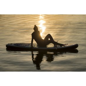 Paddleboarding i Knud S ved Ry