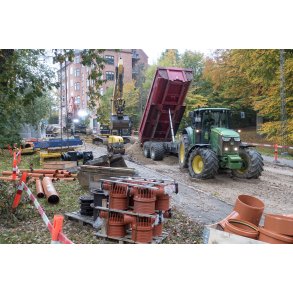 Nedgravning af regnvands ledning i Vester Altanvej i Randers