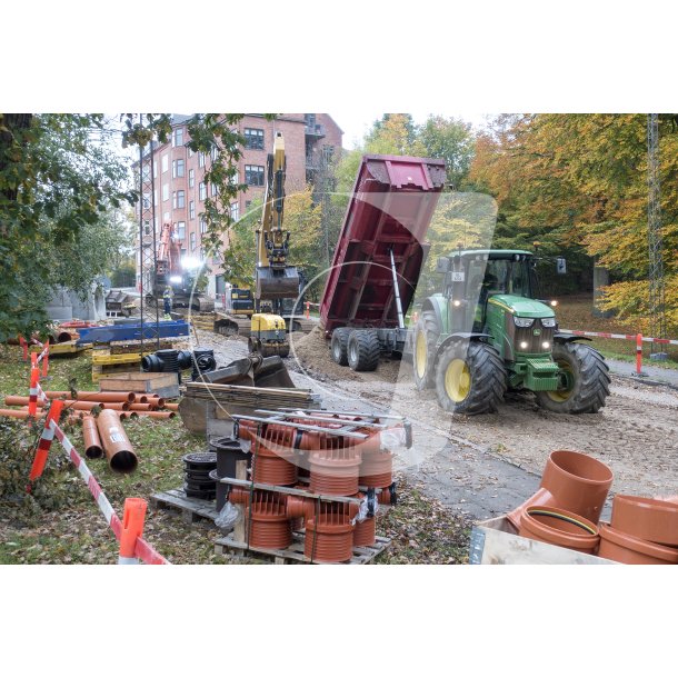 Nedgravning af regnvands ledning i Vester Altanvej i Randers