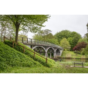 Amtmand Hoppes Bro ved Guden�en i Lang�