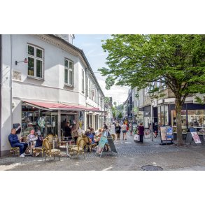 Cafe og detailhandel i Br�dregade i Randers