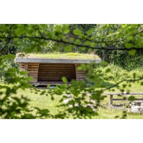 Shelter ved Karpenhj Naturcenter p Mols