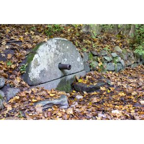 K�rlighedskilden i Vilhemsborg skovene, t�t p� den gamle Odder Aarhus ved Beder