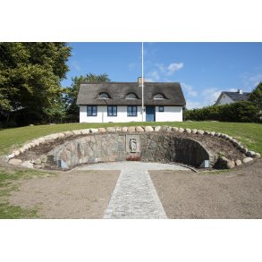 Monument over Christian Ulrik Hansen og Per Sonne ved Fars� S�anl�g