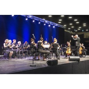 Pensionist kaffebord i Arena Randers med Anette Heick og Randers Kammerorkester