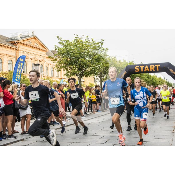 Randers City Stafet bliver lbet fra stervold i Randers Festuge