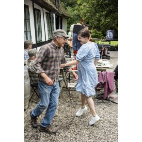 Dans og gl�de ved Maltekspressen koncert p� Skovm�llen ved Moesgaard
