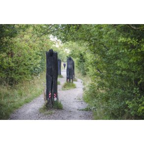 Tr� skulpturer ved Guden�en i Randers