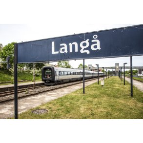 Lang� station, hvor gammelt m�der nyt, lige midt i naturen