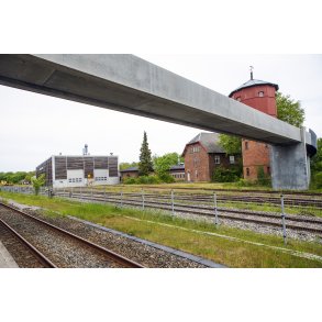 Lang� station, hvor gammelt m�der nyt, lige midt i naturen