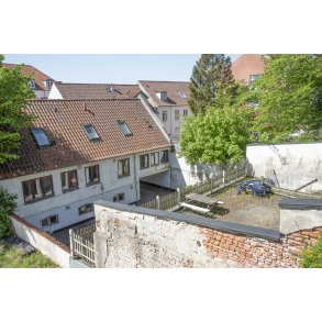 Bagside af hus med bagg�rd, langs Vestergade i Randers