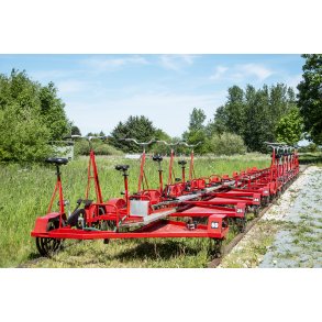 Skinnecykler p� den gl. Randers-Alling�bro jernbane ved aktivitetsventer i Romalt Bakker ved Randers