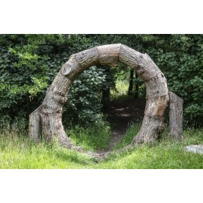 Indgang til kunstskoven p� Nordre F�lled i Randers