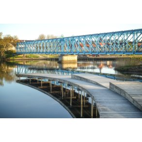 Gangbro fra Storkeengen ud i Guden�en og Den Bl� Bro i Randers