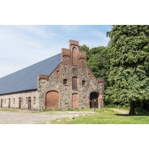 Staldbygninger p� Vilhelmborg Ridecenter