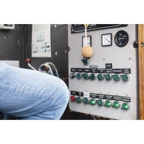 Kontrolpanel i styrehuset p� Lillebj�rn i Randers