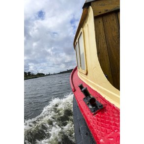 Lillebj�rn sejler mod Randers havn