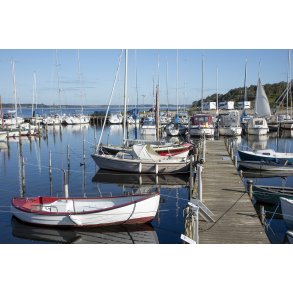 Lystbde og sjgter i Hjarbk Havn