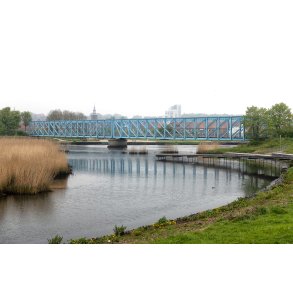 Diset maj morgen ved Storkeengen, Guden�en og Den Bl� Bro i Randers