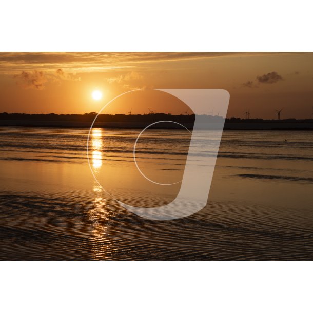 Solnedgang over Ulvedybet ved Gjl