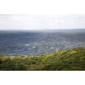 Udsigt fra den gule vandrerute p� Liv� over Limfjorden mod Fur