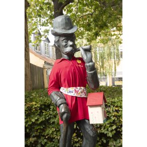 Skulpturen Lodvig er kldt p til blefestival i Ebeltoft