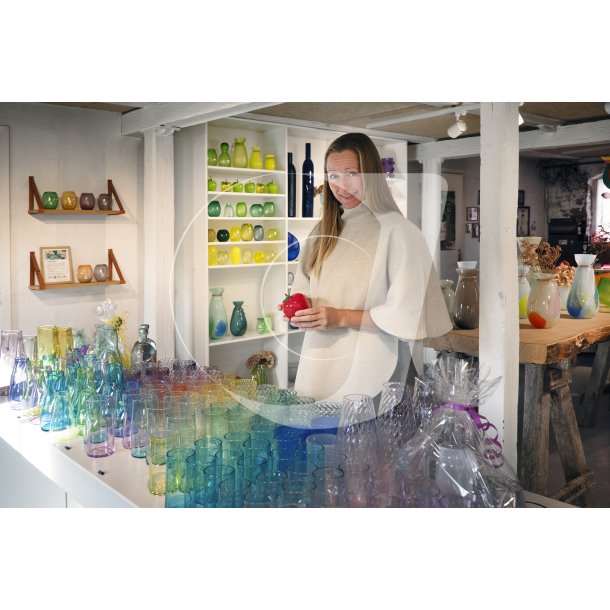 Glas kunst hos Glasvrkstedet PUST i Ebeltoft