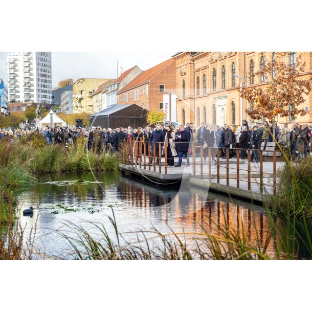Det danske Kongepar ved regnvandsbassinet p stervold  i Randers
