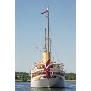 Kongeskibet Dannebrog i Randers Fjord