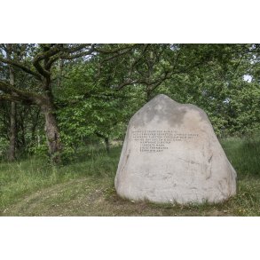 Mindesten for Johannes V. Jensen ved Fars�