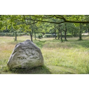Mindesten for Johannes V. Jensen ved Fars�