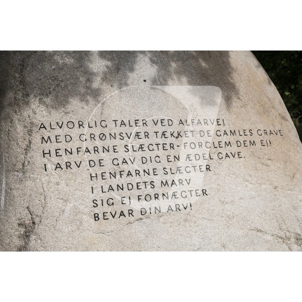 Mindesten for Johannes V. Jensen ved Fars�