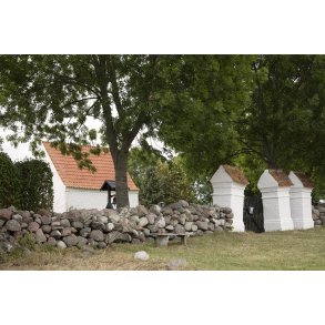 Rols� gl. kirkeg�rd ved Vrinners p� Mols
