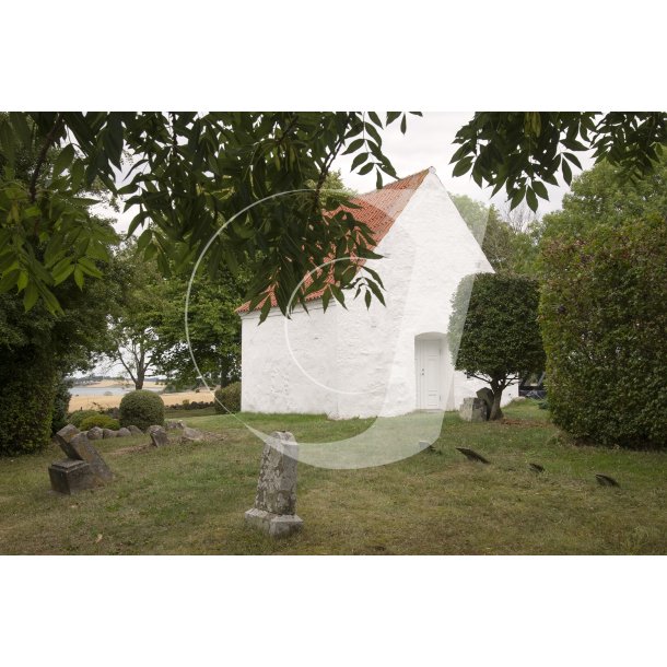 Rols� gl. kirkeg�rd ved Vrinners p� Mols