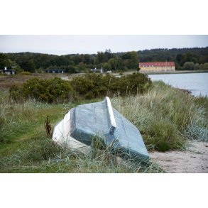 Efter�rsaften ved L�gten Bugt og med Gl. L�gten Strandkro i baggrunden