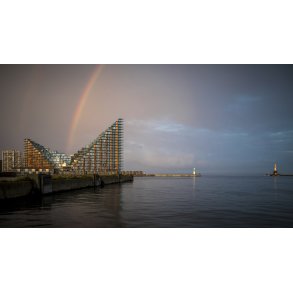 Regnbue ved Aarhus � og indsejlingen til Aarhus havn
